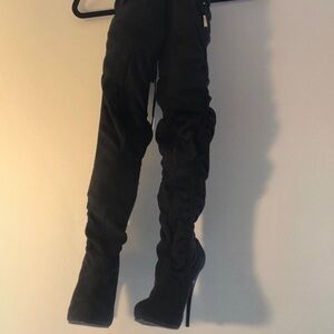 Elegant Black Over-The-Knee Boots, Size 5